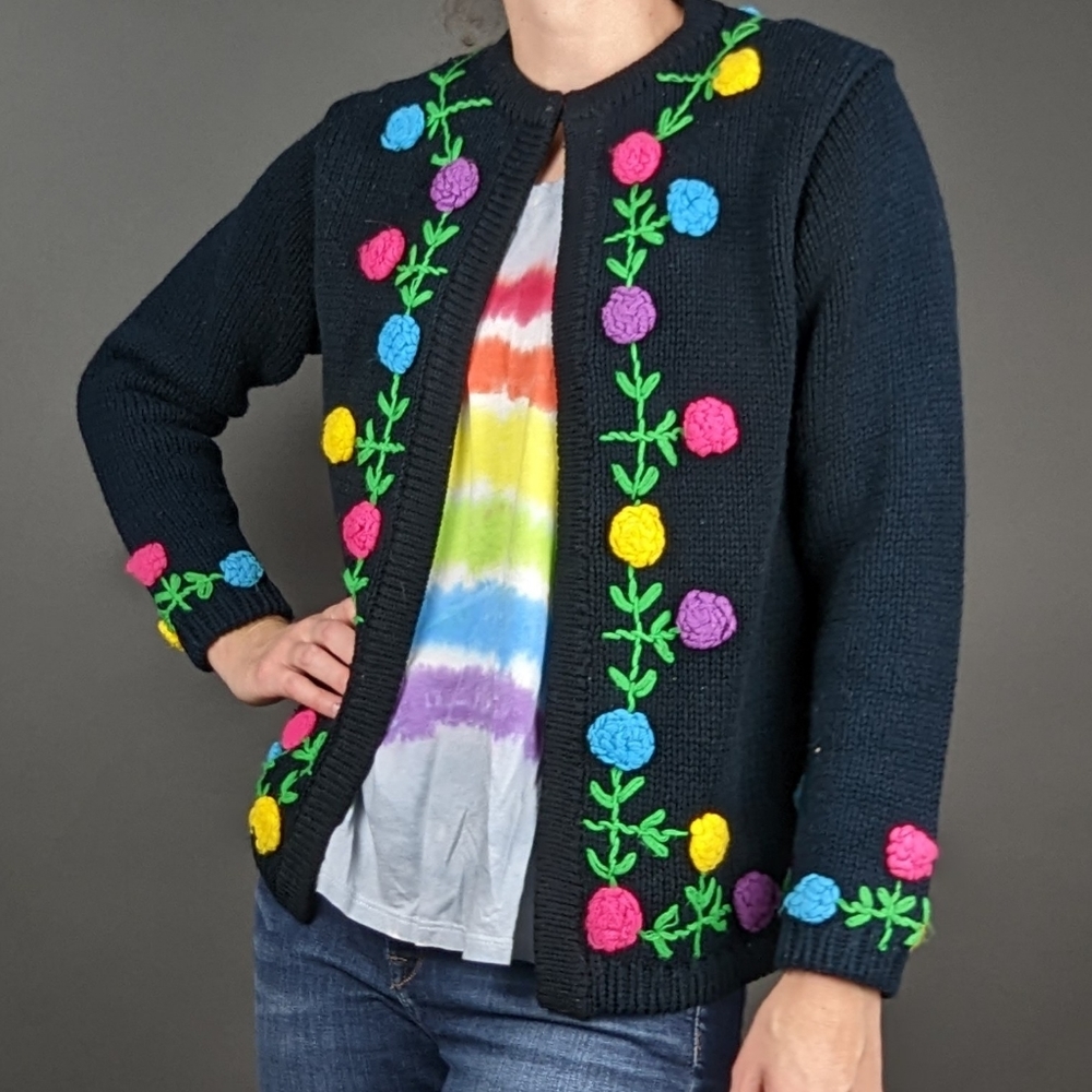 Vtg 90s/00s Kitch Knit Cardigan